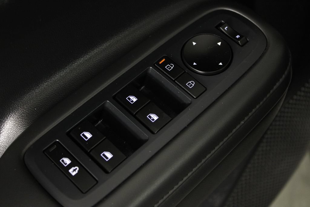 Certified 2024 Hyundai Santa Fe SEL FWD image 24
