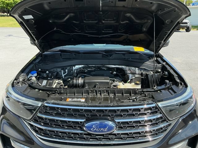 Used 2020 Ford Explorer XLT w/ Equipment Group 202A AWD/4WD image 25