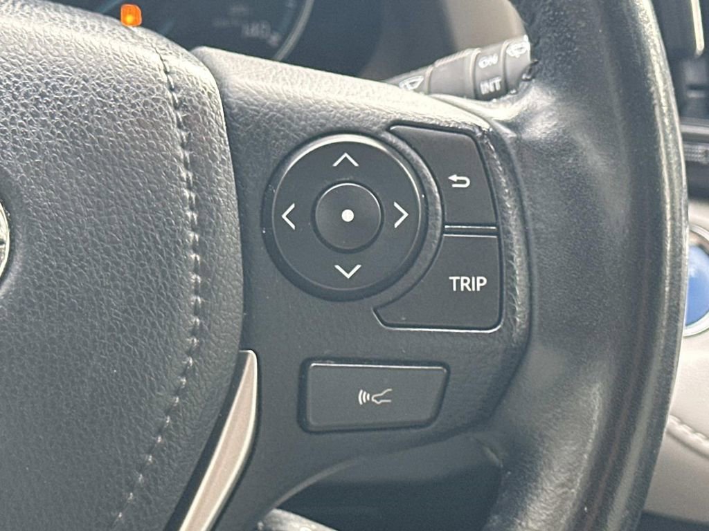 Used 2018 Toyota RAV4 Limited image 26