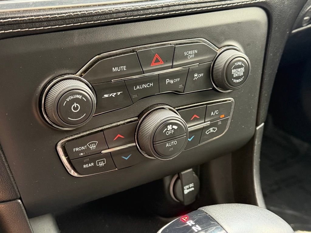 Used 2019 Dodge Charger SRT Hellcat w/ Navigation & Travel Group RWD image 22