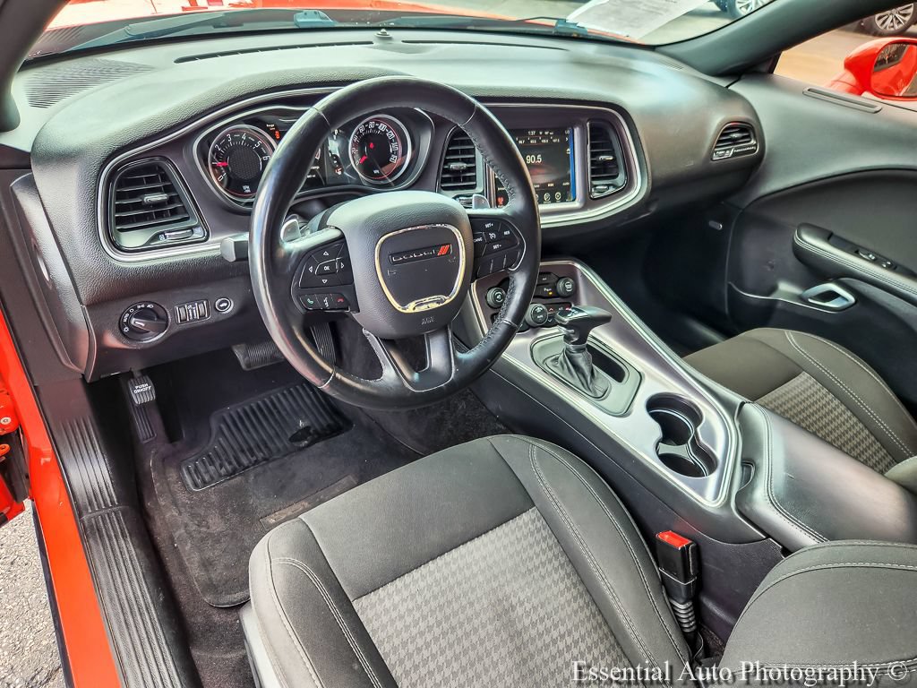 Used 2016 Dodge Challenger SXT w/ Sound Group RWD image 8