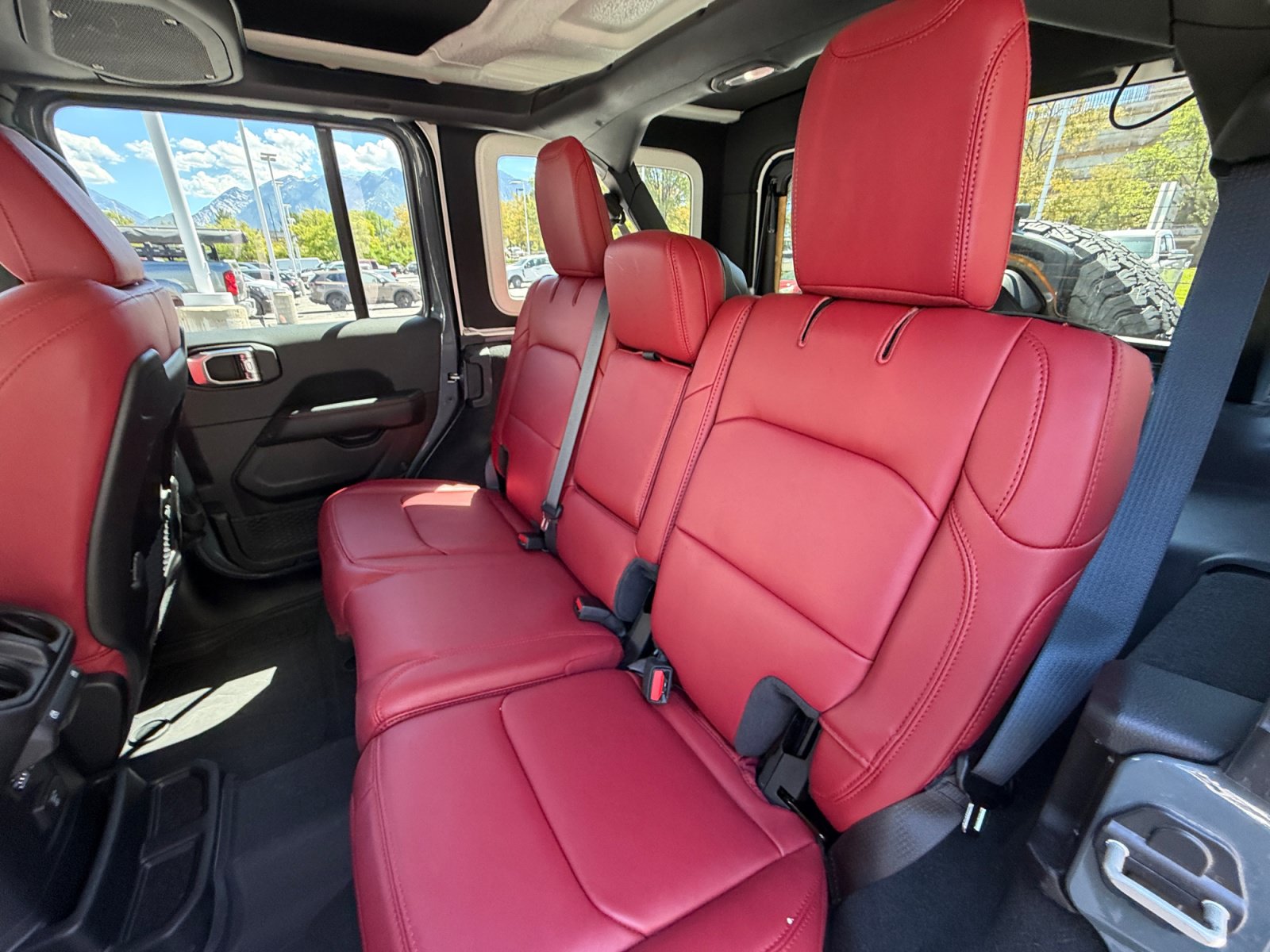 Used 2024 Jeep Wrangler Unlimited Rubicon 392 AWD/4WD image 14