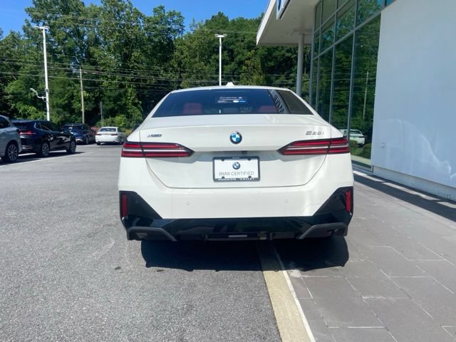 Used 2024 BMW 530i xDrive w/ M Sport Package AWD/4WD image 8