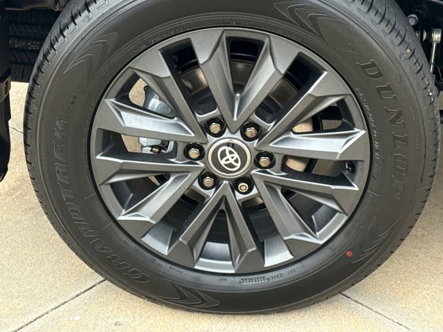 Used 2026 Toyota Land Cruiser AWD/4WD image 9
