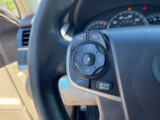 Used 2012 Toyota Camry LE FWD image 26