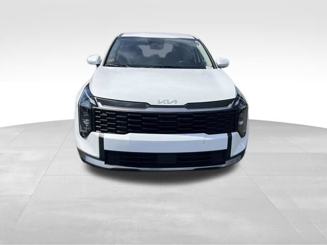 Used 2026 Kia Sportage LX FWD image 2