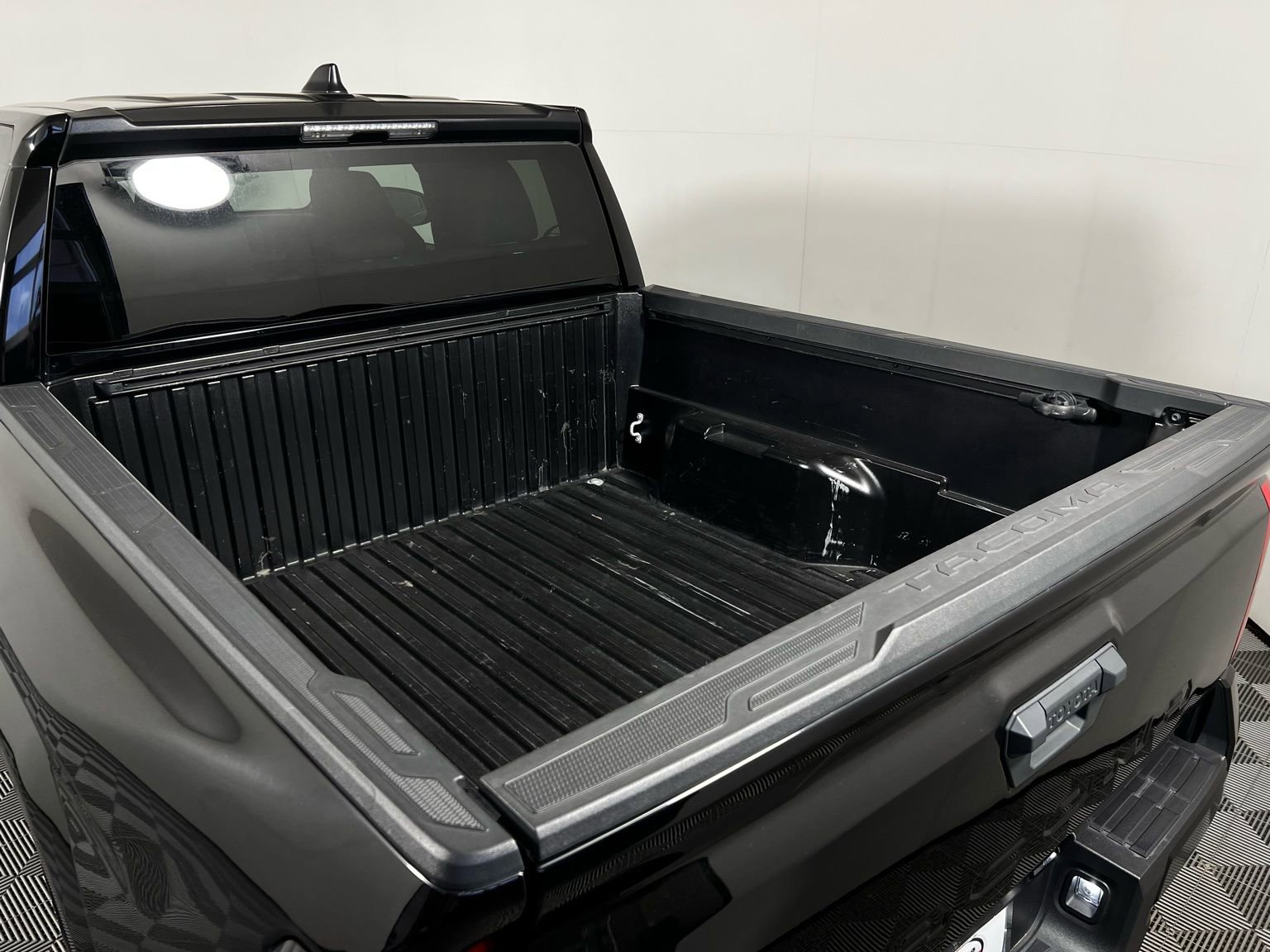 Certified 2024 Toyota Tacoma SR5 image 24