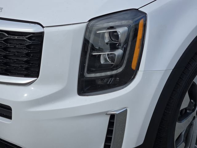 Used 2022 Kia Telluride EX w/ EX Premium Package image 8