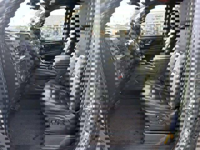 Certified 2025 Chevrolet Tahoe Z71 image 2