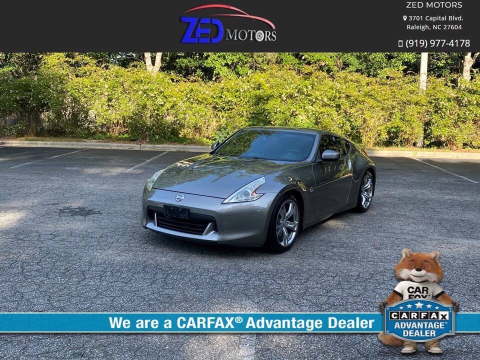 Used 2010 Nissan 370Z Touring w/ Sport Pkg RWD image 1