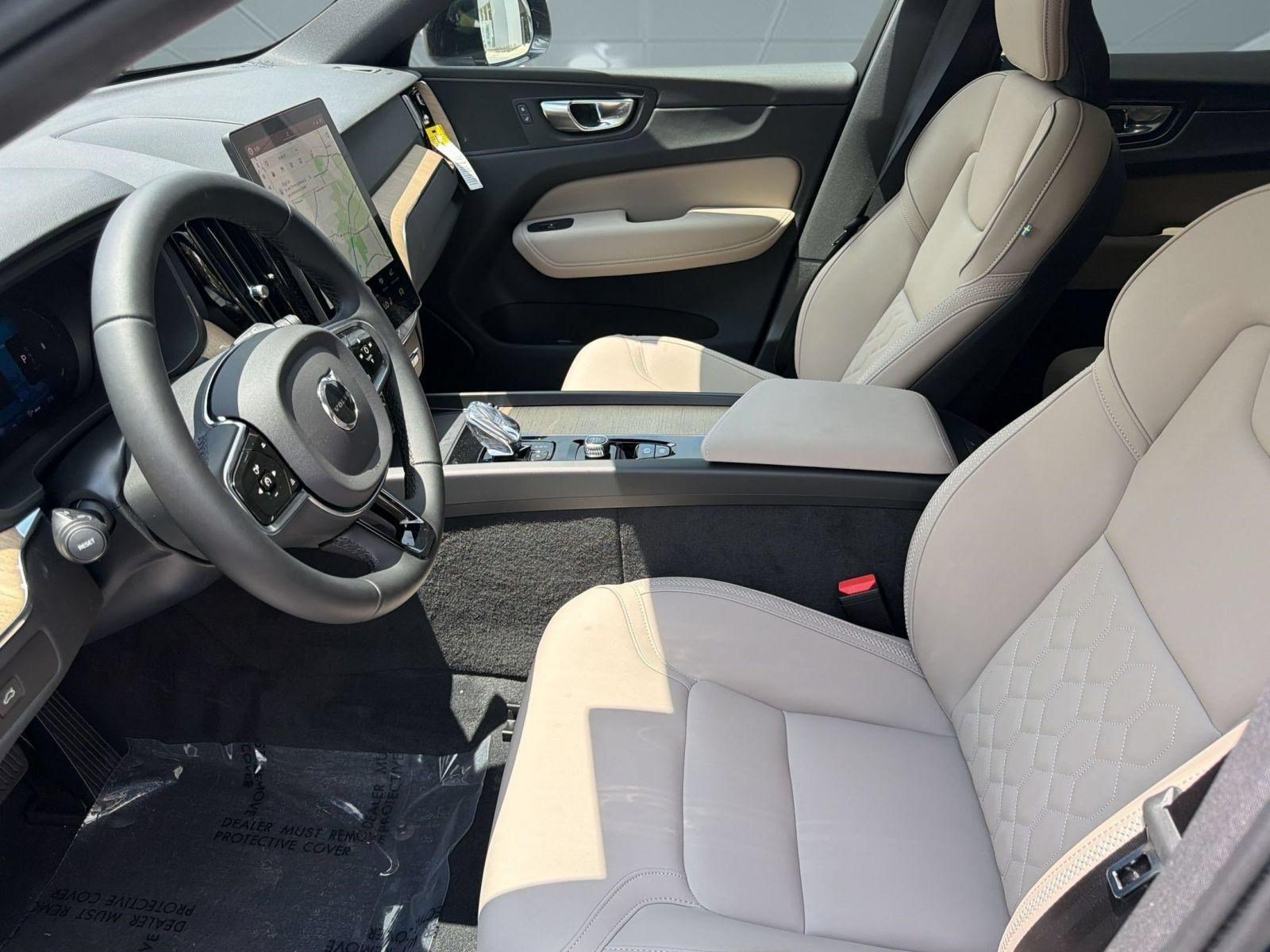 New 2026 Volvo XC60 B5 Plus w/ Climate Package AWD/4WD image 5