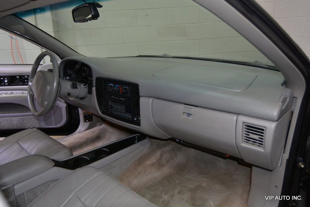 Used 1995 Chevrolet Impala Sedan image 12