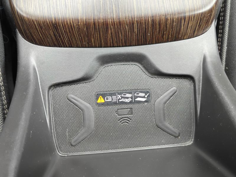 Used 2020 GMC Canyon Denali image 36