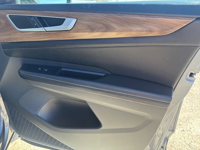 Used 2024 Volkswagen Atlas SE image 22