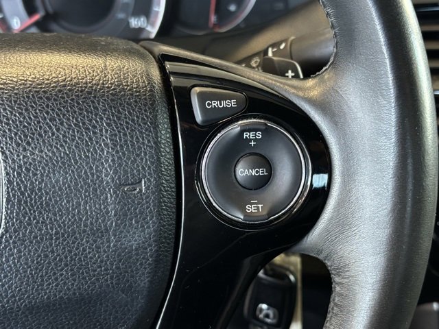 Used 2017 Honda Accord Sport image 19