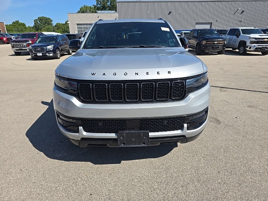 Used 2024 Jeep Wagoneer Series II AWD/4WD image 2