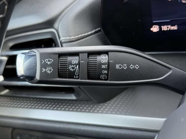 Used 2025 Chevrolet Traverse LT AWD/4WD image 22