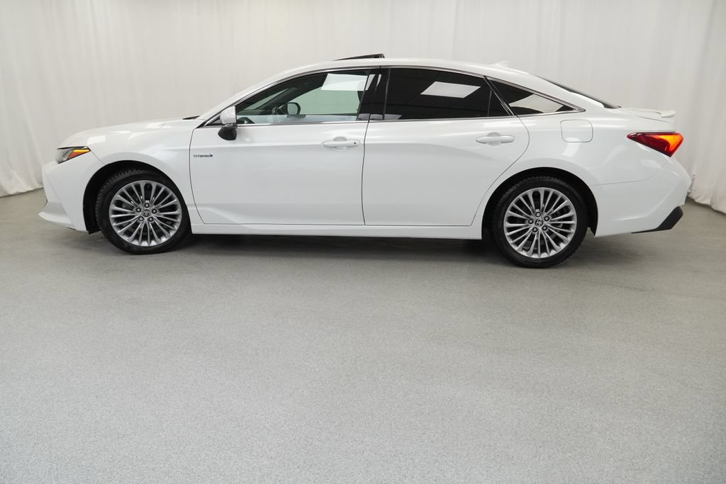 Used 2021 Toyota Avalon Limited w/ Advanced Safety Package FWD image 15
