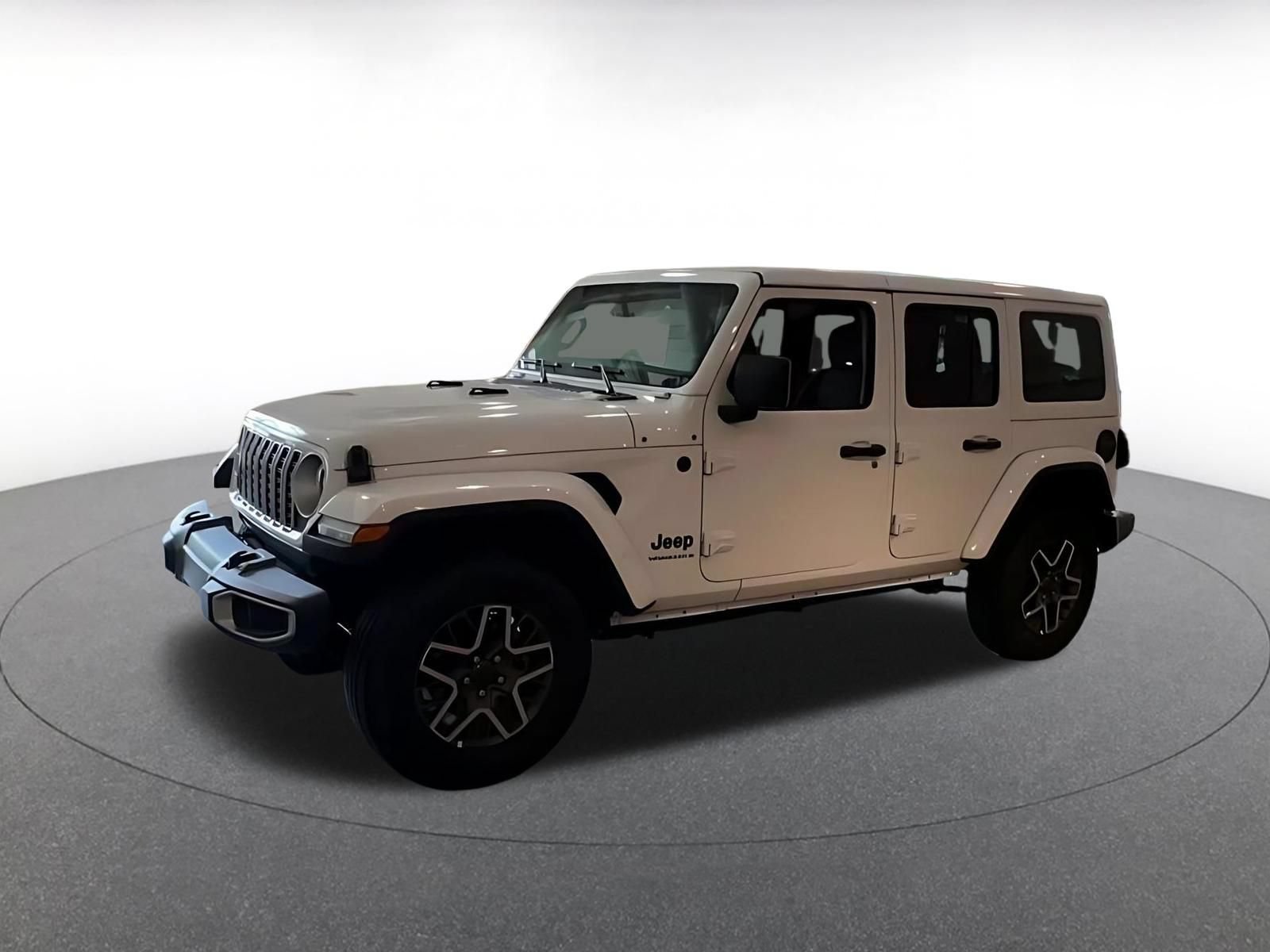 Used 2025 Jeep Wrangler Unlimited Sahara AWD/4WD image 7
