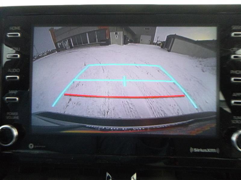 Used 2021 Toyota Corolla LE image 14