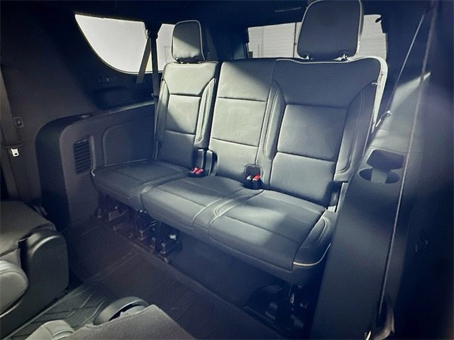 New 2026 Chevrolet Suburban Premier image 19