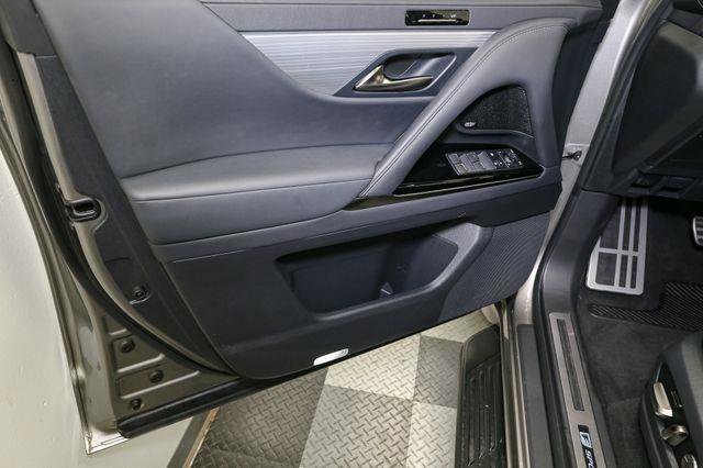 Used 2024 Lexus LX 600 F Sport image 42