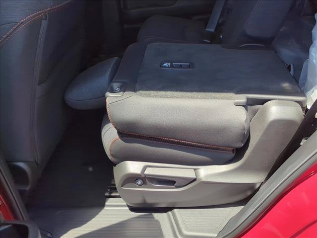 New 2026 Honda Pilot Sport image 4