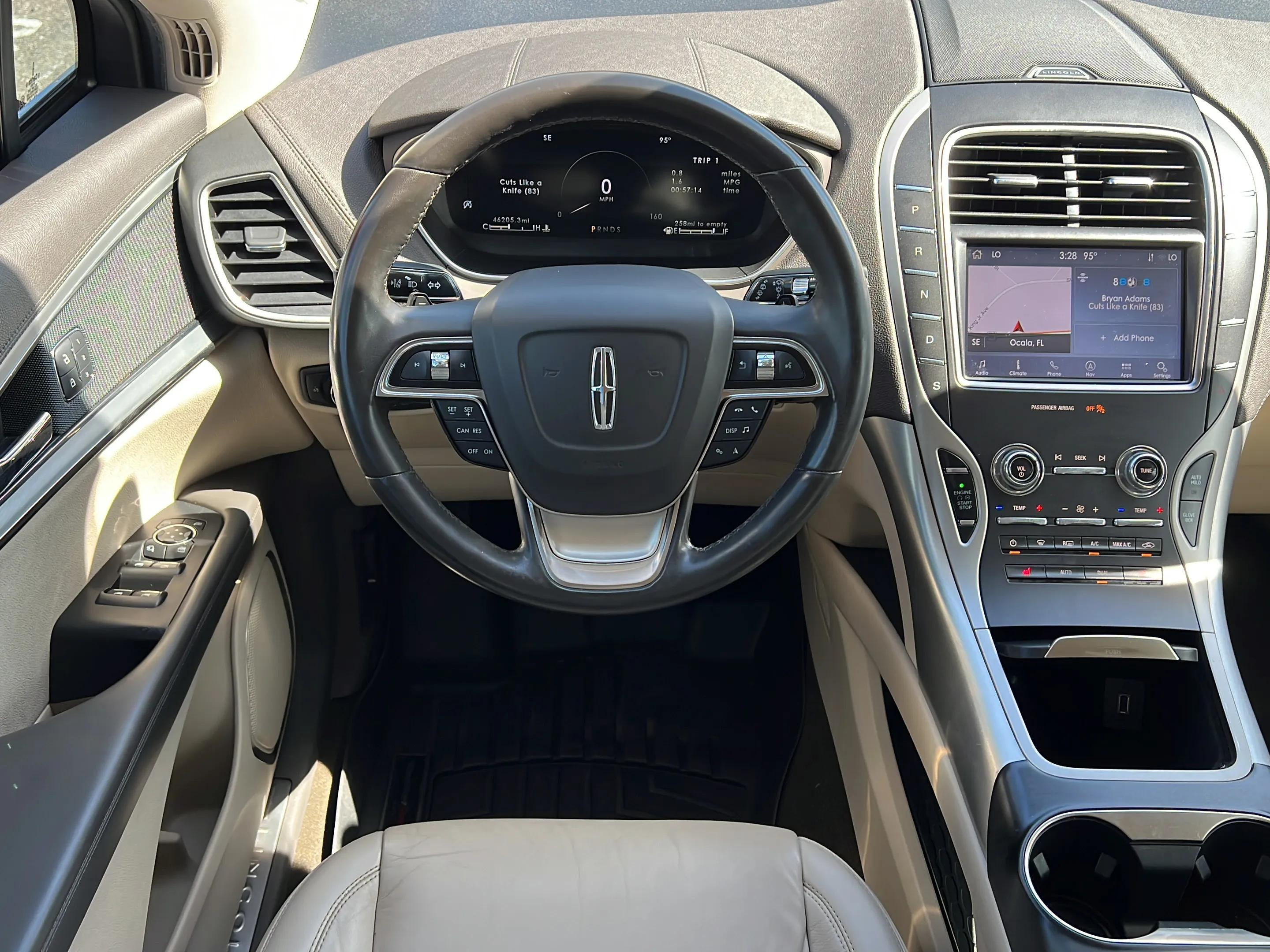 Used 2020 Lincoln Nautilus FWD w/ Equipment Group 101A image 18