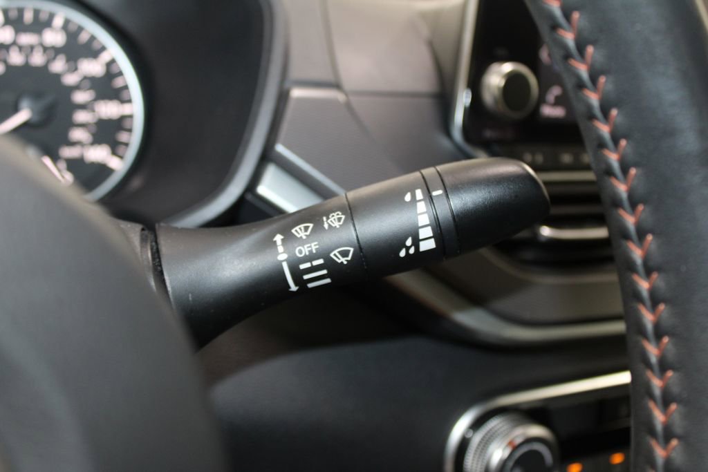 Used 2024 Nissan Altima 2.5 SR image 37