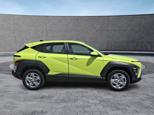 Certified 2025 Hyundai Kona SE AWD/4WD image 12