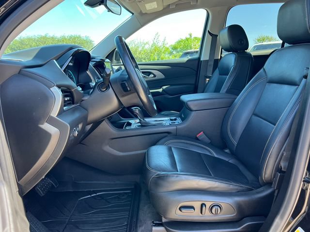 Used 2020 Chevrolet Traverse LT w/ LPO, Floor Liner Package AWD/4WD image 4