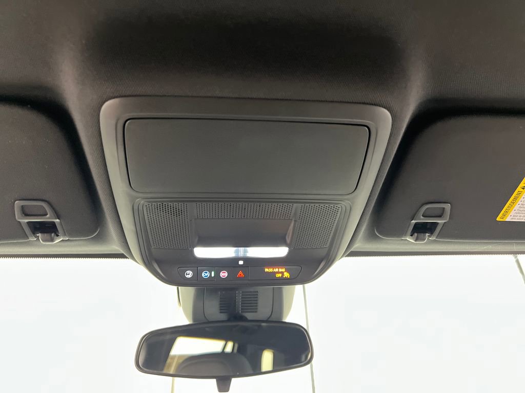 Used 2026 Chevrolet Equinox LT FWD image 56