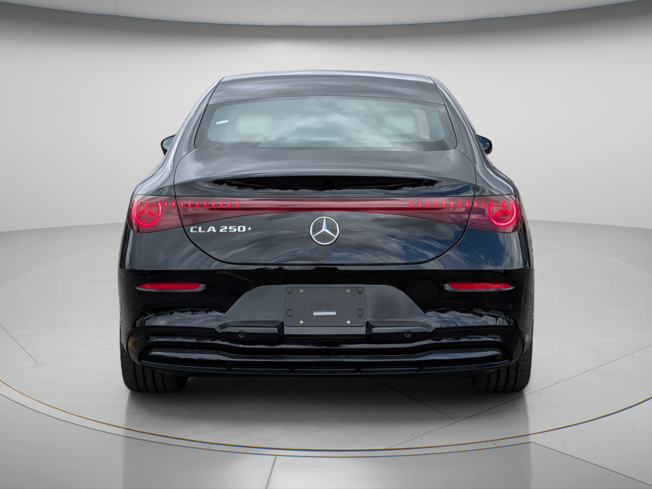 New 2027 Mercedes-Benz CLA 250+ image 3