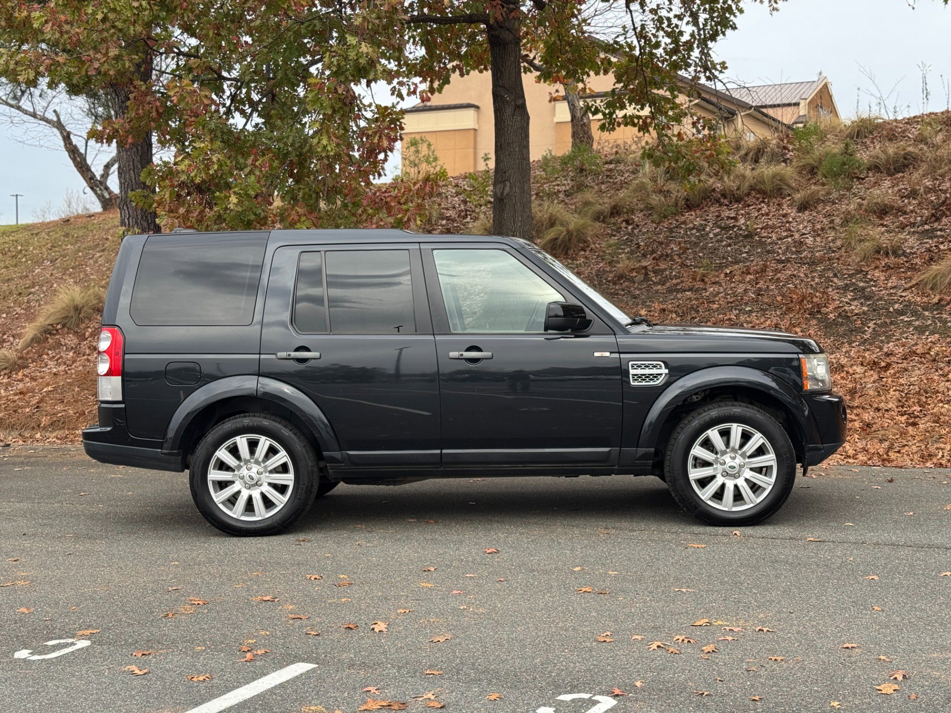 Used 2012 Land Rover LR4 HSE LUX image 14