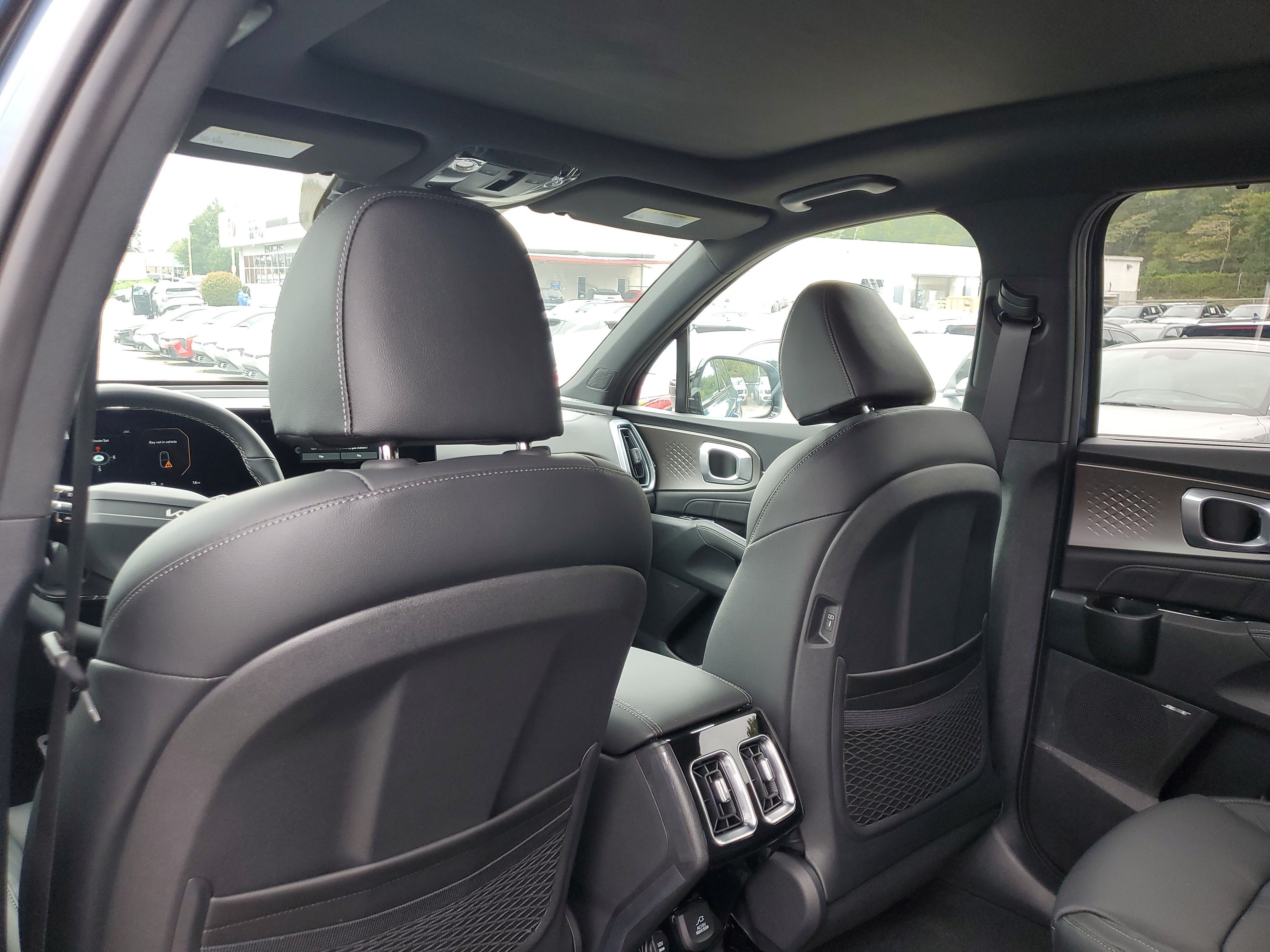 New 2026 Kia Sorento SX Prestige AWD/4WD image 11