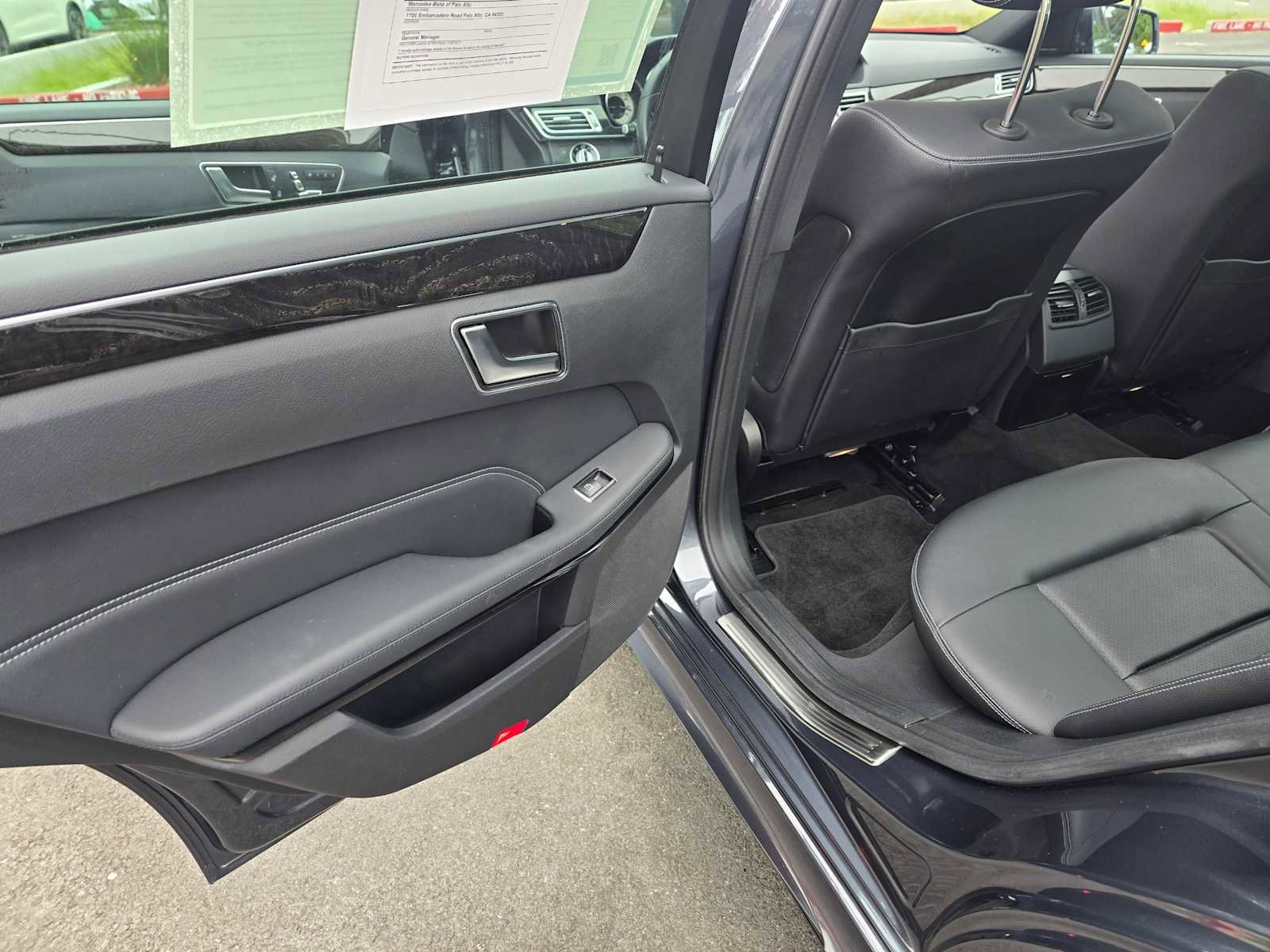 Used 2014 Mercedes-Benz E 350 Sedan image 17