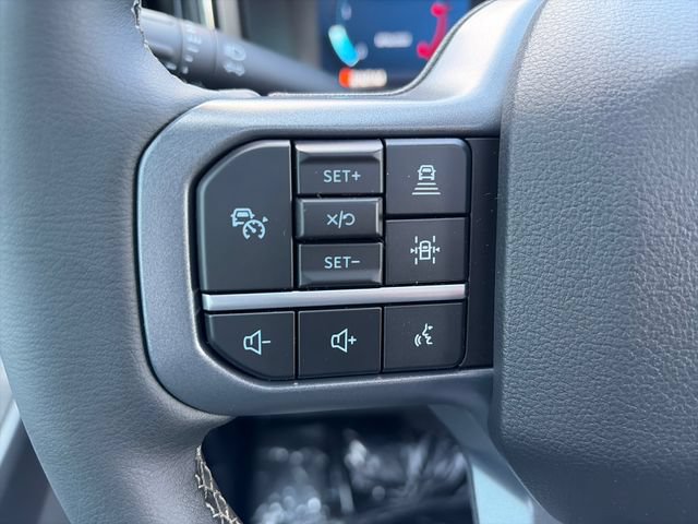 New 2026 Ford F250 Lariat w/ Black Appearance Package AWD/4WD image 12