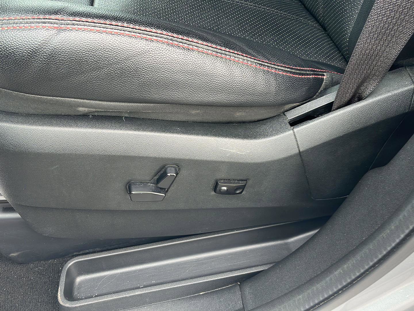 Used 2018 Dodge Grand Caravan GT FWD image 22