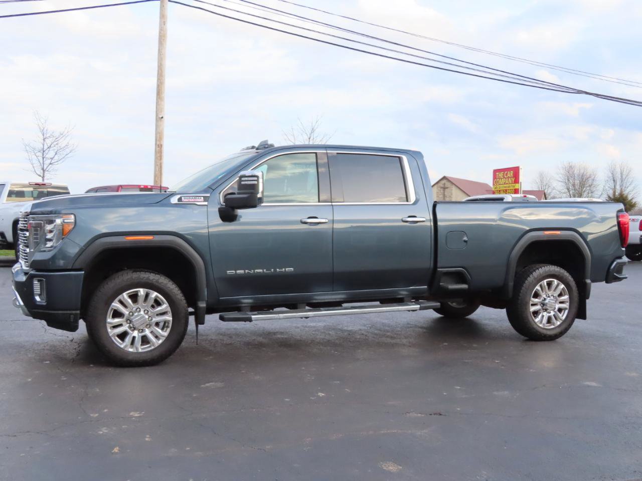 Used 2020 GMC Sierra 3500 Denali image 2