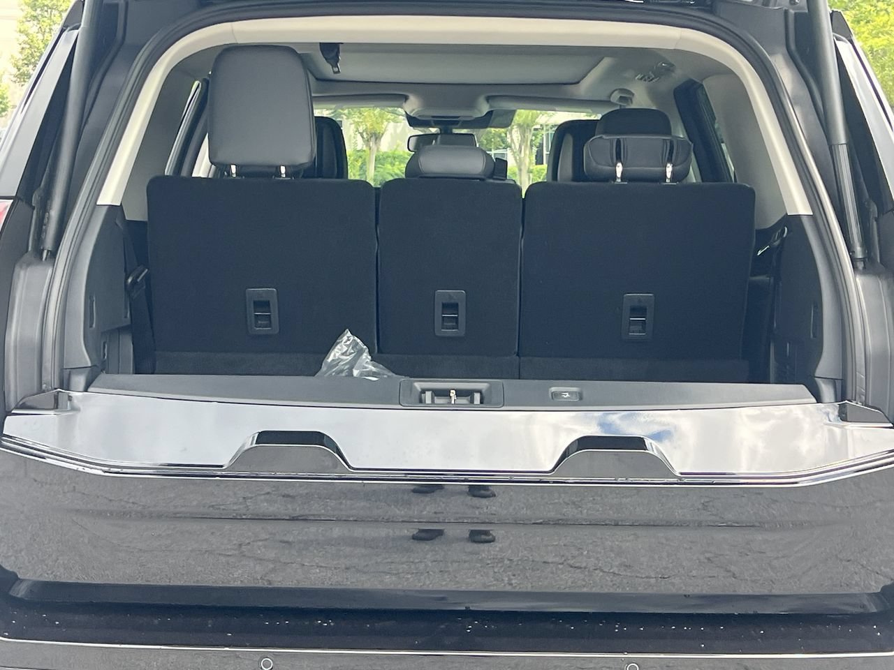 New 2027 Ford Expedition Active RWD image 19