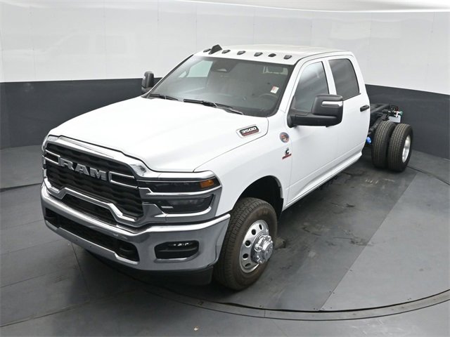New 2026 RAM 3500 Tradesman w/ Chrome Appearance Group image 35