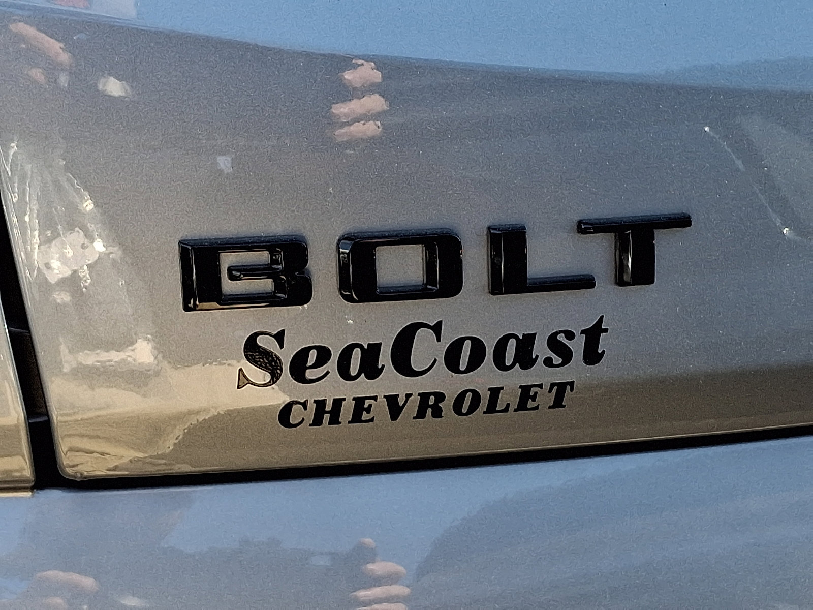 New 2027 Chevrolet Bolt LT w/ Comfort Package FWD image 15