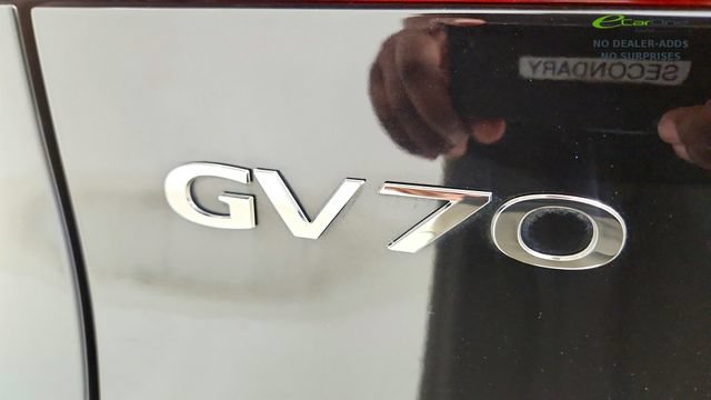 Used 2025 Genesis Electrified GV70 w/ Prestige Package AWD/4WD image 32