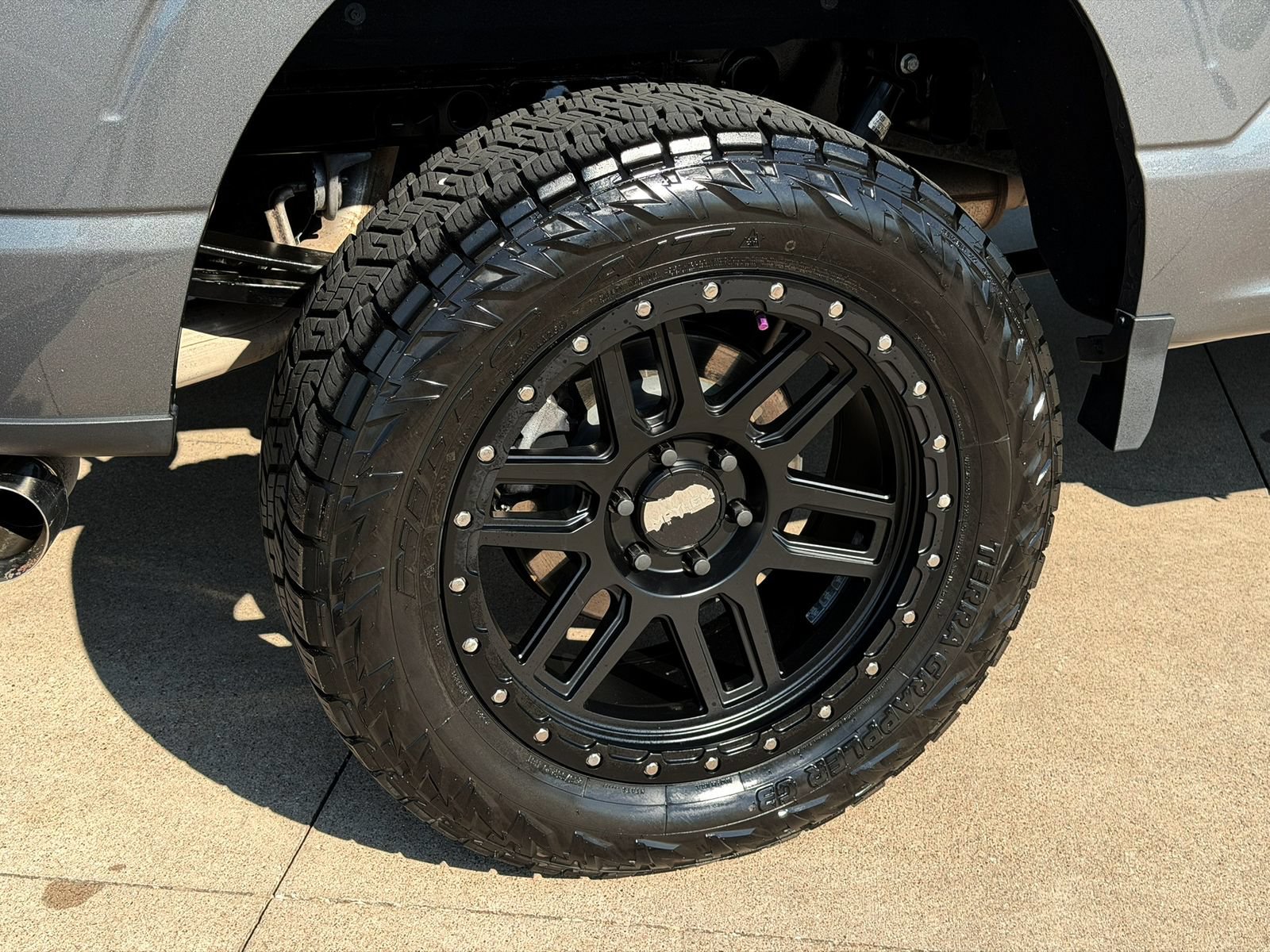 Used 2025 Ford F150 XL w/ Equipment Group 103A High AWD/4WD image 8