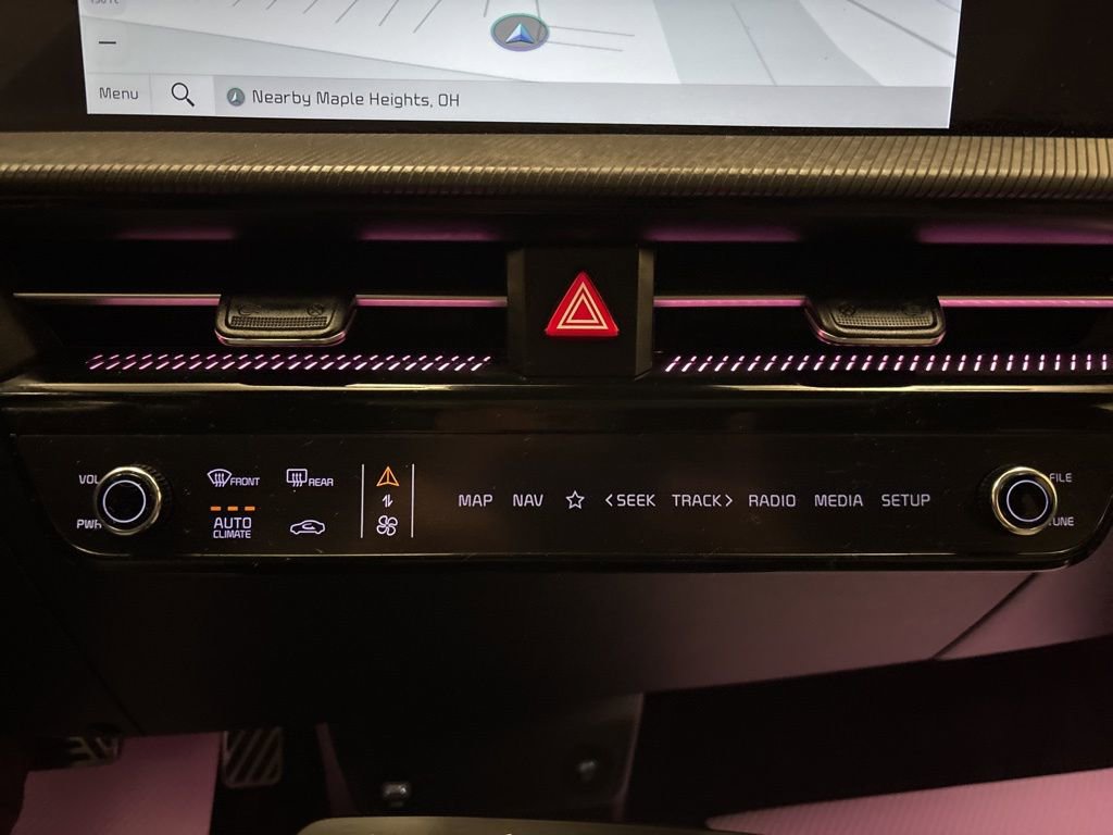 Used 2023 Kia EV6 GT-Line w/ GT-Line White Seat Package image 22