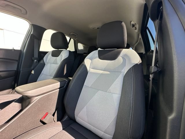 Used 2026 Chevrolet Trax LS FWD image 27