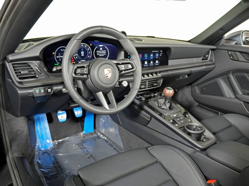 New 2026 Porsche 911 Carrera T image 4