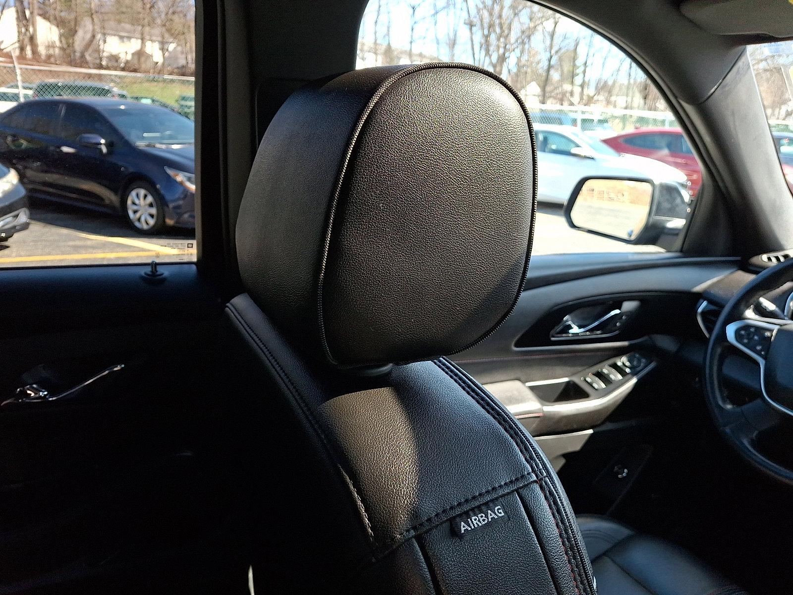 Used 2022 Chevrolet Traverse RS image 13