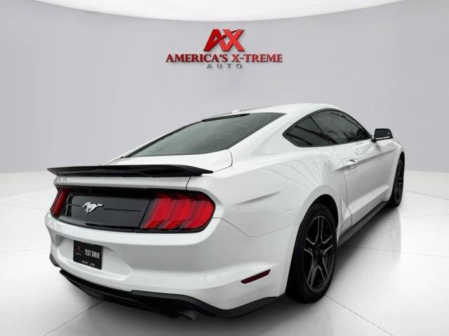 Used 2018 Ford Mustang Premium RWD image 5