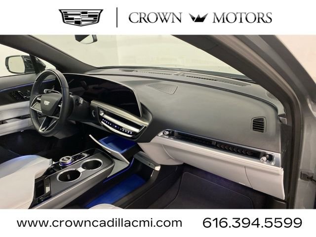 Certified 2024 Cadillac Lyriq Luxury image 25